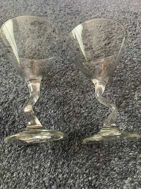 Libbey Z-Stem Martini Zig Zag Glasses ~ Set of 2